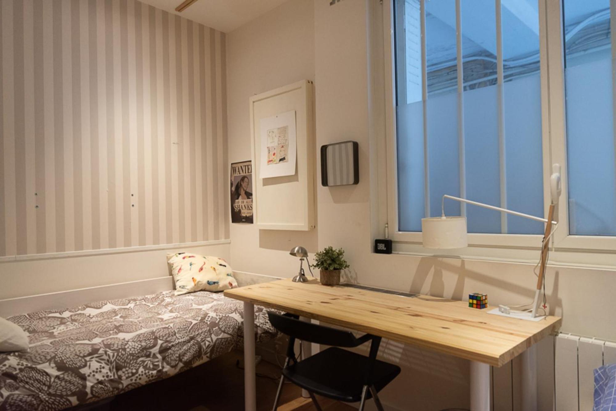 Lovely Loft In The Heart Of *